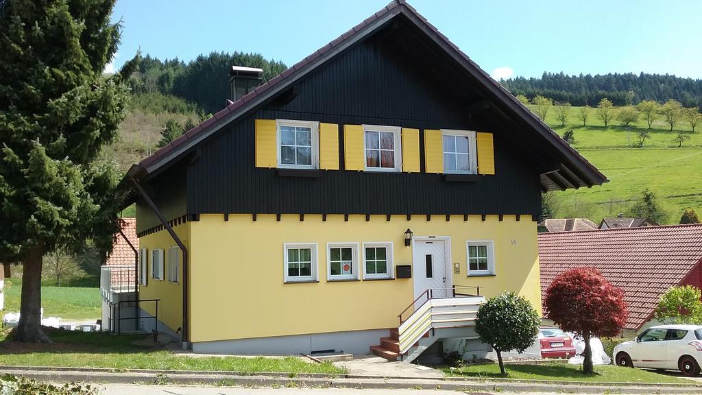 Ferienwohnung Am Siegelbaechle Mit E-Bikes Vermietung Gutach im Breisgau ภายนอก รูปภาพ